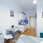 Modern Pricna 4 Daire