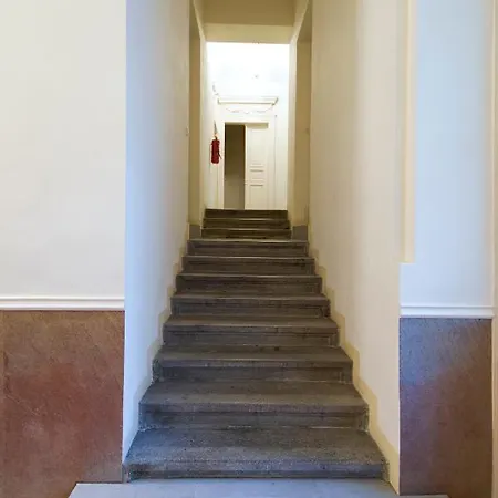 Modern Pricna 4 公寓 *