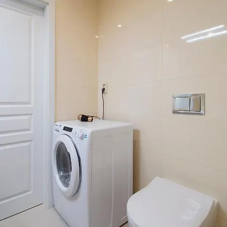 Modern Pricna 4 פראג