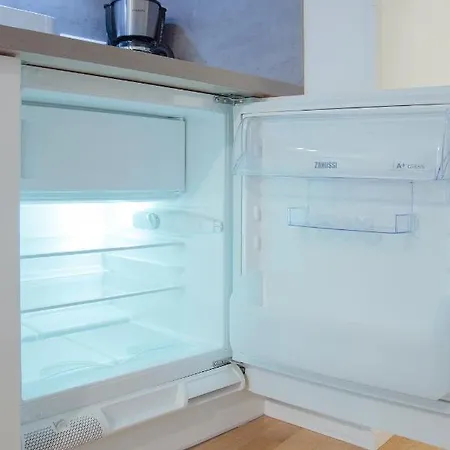 公寓 Modern Pricna 4 *