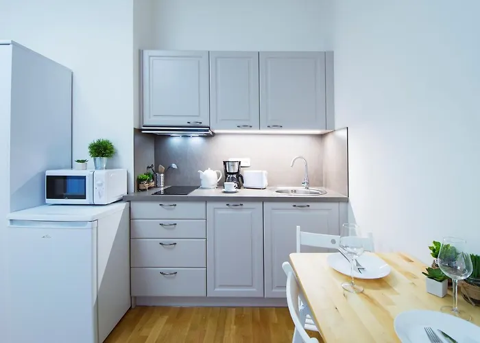 Apartamento Modern Pricna 4 *