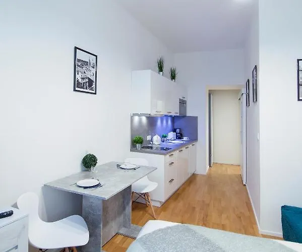 Modern Pricna 4 Apartamento